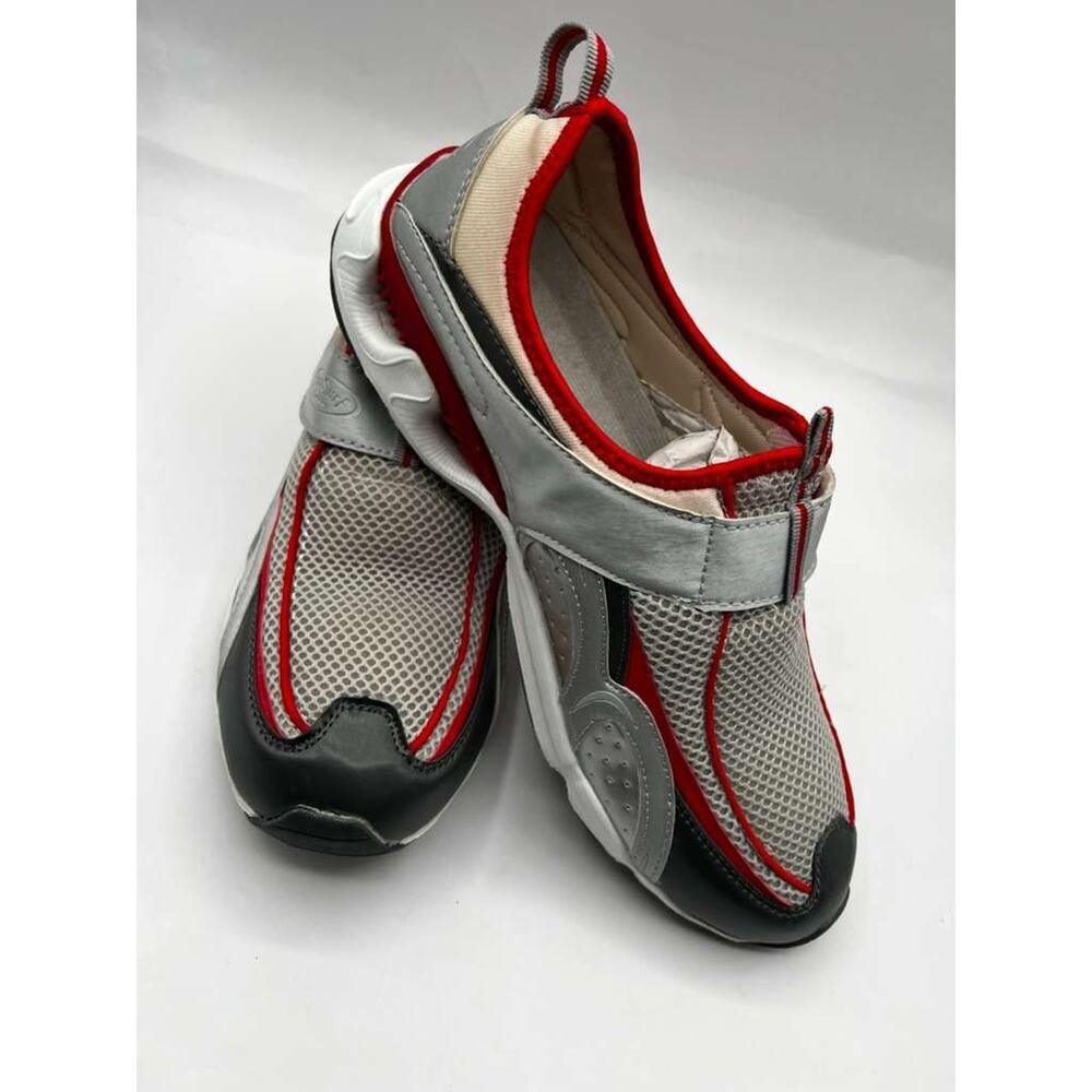 Maui Surf Cirrus Water Shoes Men 9.5M Silver Red Gray Aqua Sport NIB